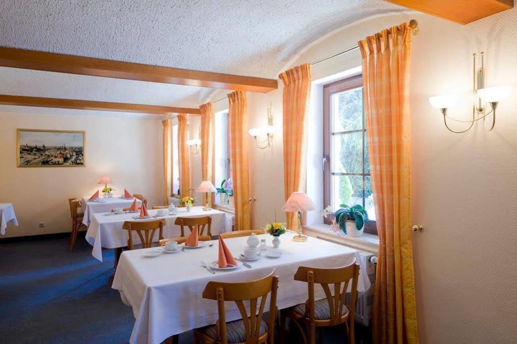Hotel garni Sonnenhof Reichenberg  Buitenkant foto